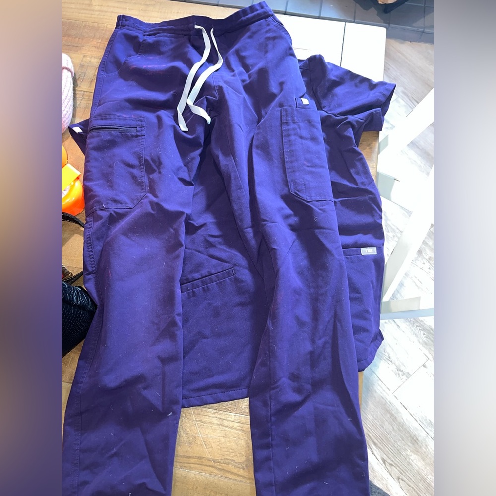 Figs pants and shirt! Technical collection. Xsmall purple.